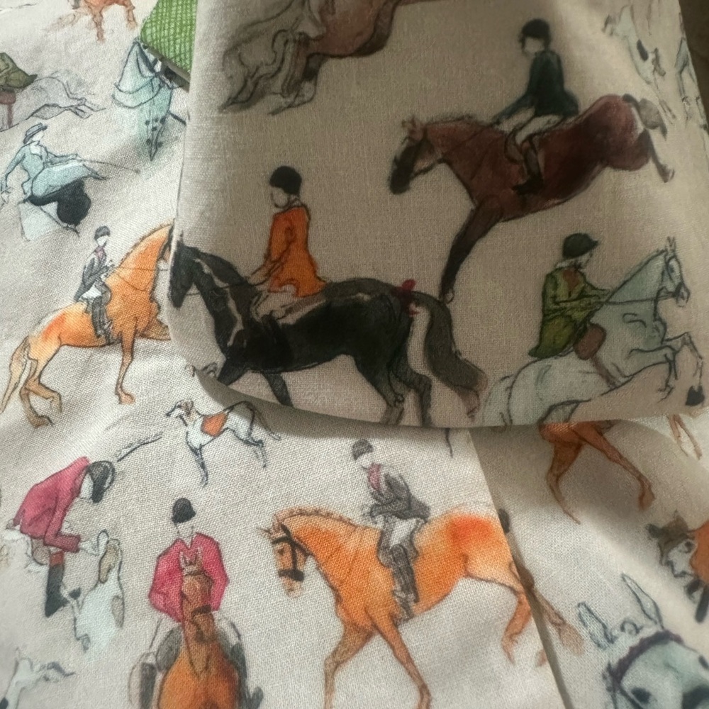 Handmade Stocktie Fox hunting theme with green reverse color. Shaped,reversible.